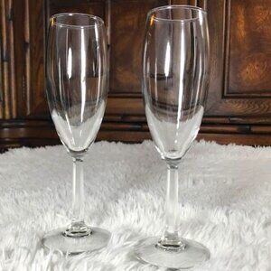 NWOT Set of 2 Premium Glass Faceted Stem Champagne Flutes